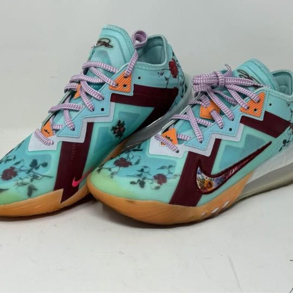 Nike LeBron 18 Low Mimi Plange Daughters